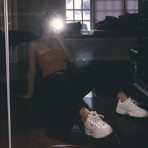 Meet your Posher, Caroline